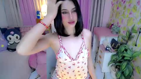 Snapshot of vixenluscious chatting on 07/29/26, 02:10 vixenluscious online show from 07/29/26, 02:10