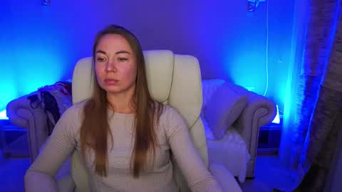 Snapshot of vixenmuse chatting on 11/04/25, 09:03 Ur Lady online show from 11/04/25, 09:03