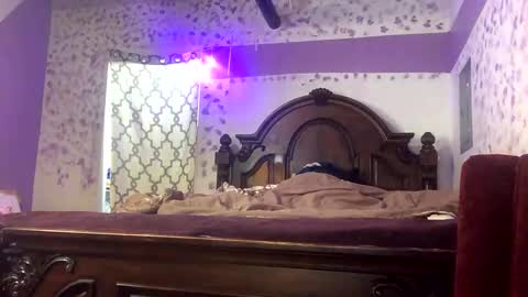 Snapshot of vixenthedoll chatting on 12/03/24, 04:36 10 inch online show from 12/03/24, 04:36