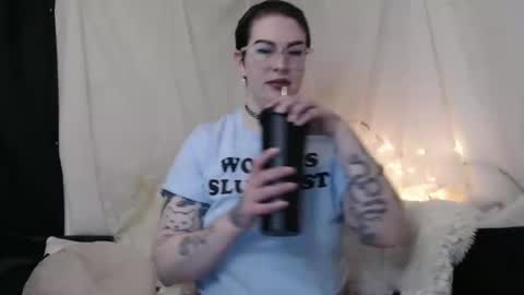 VIXIN online show from 02/22/25, 05:35