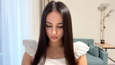 Snapshot of vixy_luna chatting on 03/12/26, 02:34 Miss Mia online show from 03/12/26, 02:34