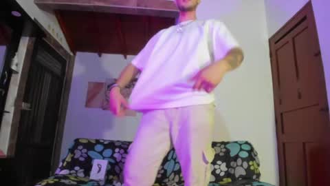 Vlad online show from 05/25/26, 03:56