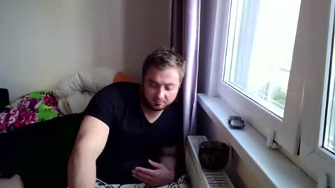 Snapshot of vlamen007 chatting on 06/12/26, 06:45 vlamen007 online show from 06/12/26, 06:45