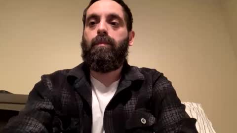 Snapshot of vnast010 chatting on 12/16/25, 06:18 vnast010 online show from 12/16/25, 06:18