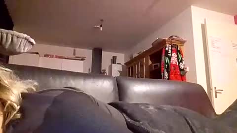 Snapshot of voetbal30 chatting on 12/02/25, 03:29 voetbal30 online show from 12/02/25, 03:29