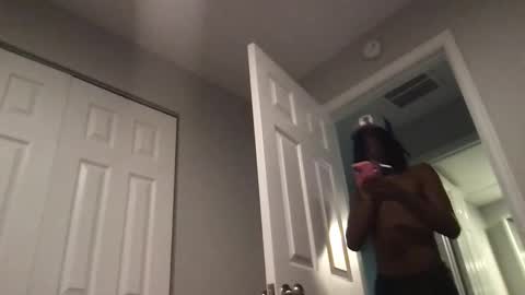 vonnieeb2x online show from 10/17/25, 05:54