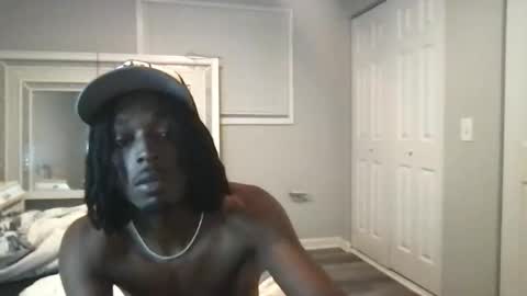 vonnieeb2x online show from 10/18/25, 05:21