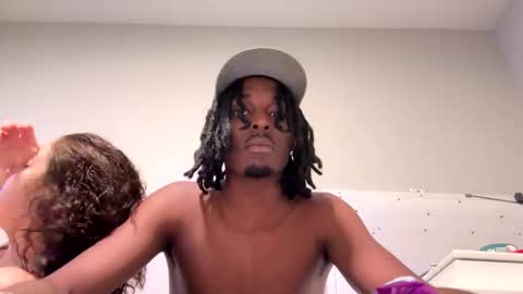 vonnieeb2x online show from 11/30/25, 07:34