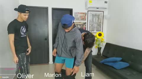 voyeurism_guys online show from 04/24/26, 11:07