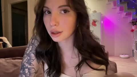 Snapshot of voyliza chatting on 12/03/25, 07:01 voyliza online show from 12/03/25, 07:01