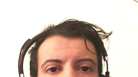 Snapshot of vredesbyrd5 chatting on 05/13/26, 01:41 VRED online show from 05/13/26, 01:41
