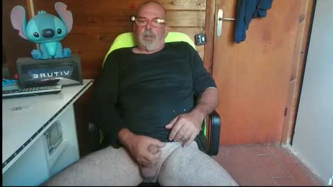 oscar online show from 10/26/25, 01:28