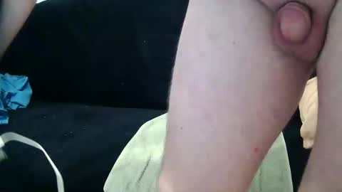 Snapshot of vulkan12p chatting on 11/29/25, 10:35 Daniel online show from 11/29/25, 10:35