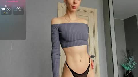 Snapshot of vvalkyriee chatting on 02/08/26, 11:24 vvalkyriee online show from 02/08/26, 11:24