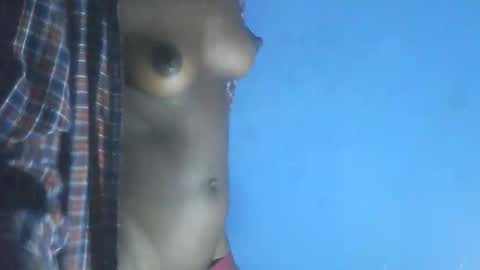 Snapshot of vvuuvvu chatting on 03/17/26, 04:43 vvuuvvu online show from 03/17/26, 04:43