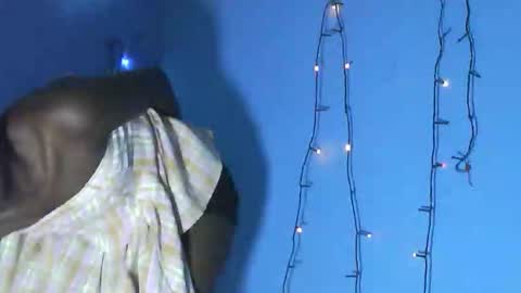 Snapshot of vvuuvvu chatting on 05/02/26, 04:39 vvuuvvu online show from 05/02/26, 04:39