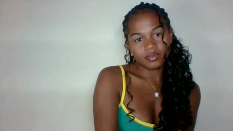 Snapshot of vynarahot chatting on 05/07/26, 04:56 vynarahot online show from 05/07/26, 04:56
