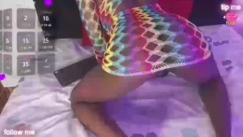 Zoey online show from 10/18/25, 03:09