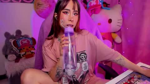 AIKA  online show from 10/25/25, 08:58