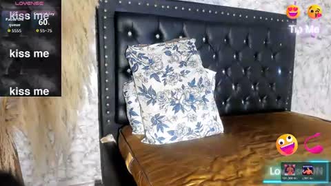 Jhon online show from 06/15/26, 10:01