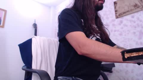 John online show from 11/10/25, 07:13