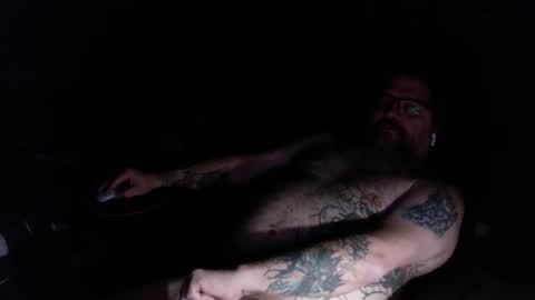 Snapshot of wakeupthedead77 chatting on 11/10/25, 08:08 Mr. Dead online show from 11/10/25, 08:08