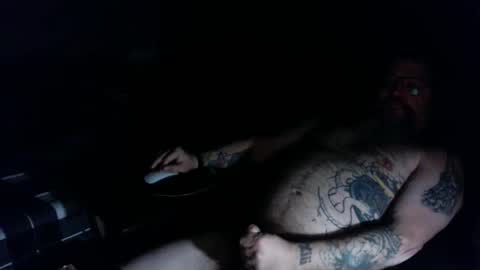 Snapshot of wakeupthedead77 chatting on 11/27/25, 05:53 Mr. Dead online show from 11/27/25, 05:53