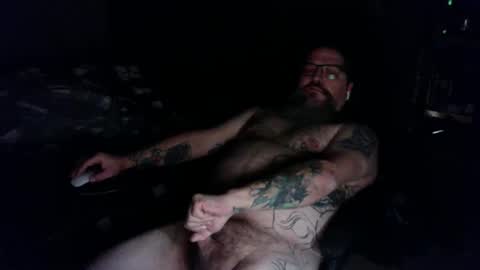 Snapshot of wakeupthedead77 chatting on 12/05/25, 05:27 Mr. Dead online show from 12/05/25, 05:27