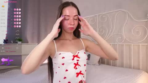  Lina online show from 09/21/25, 04:47