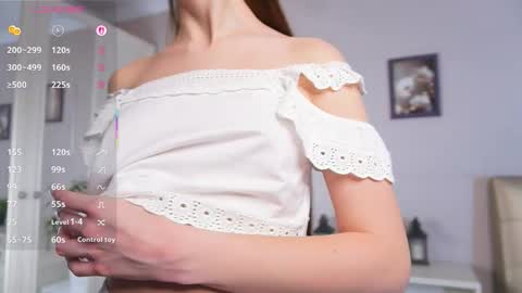  Lina online show from 11/20/25, 06:13