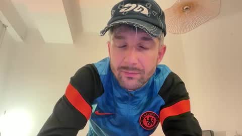 Walice online show from 12/15/25, 01:54