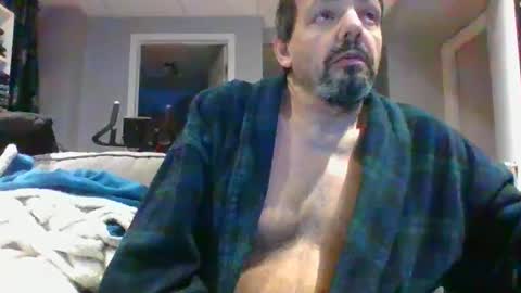 Snapshot of walker033 chatting on 01/06/25, 06:03 walker033 online show from 01/06/25, 06:03