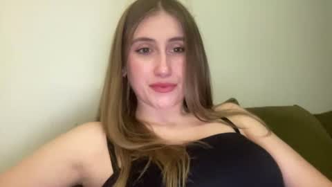 Snapshot of walkiria19 chatting on 02/20/26, 06:41 walkiria19 online show from 02/20/26, 06:41