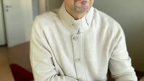 Snapshot of walky78 chatting on 12/03/24, 07:54 walky78 online show from 12/03/24, 07:54