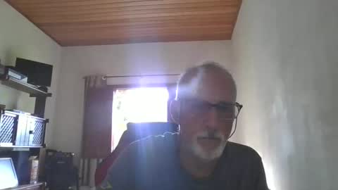 Snapshot of walmen20222 chatting on 12/30/24, 07:21 walmen20222 online show from 12/30/24, 07:21