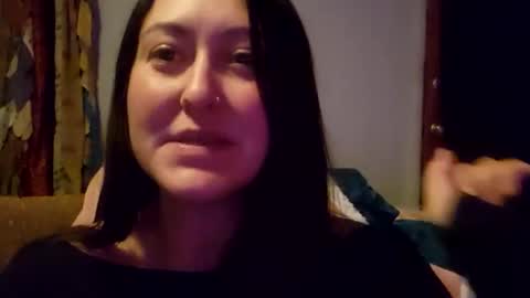 Snapshot of walnut4u chatting on 01/13/25, 02:18 Walnut4u online show from 01/13/25, 02:18