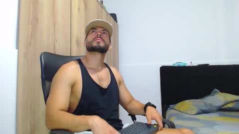 WALTER BROWN  online show from 11/08/25, 03:56