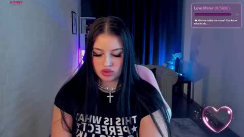 Jessica and Waltera online show from 02/02/26, 04:06