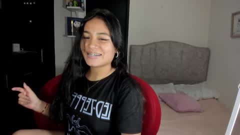 walton_abieca_ online show from 09/16/25, 11:06