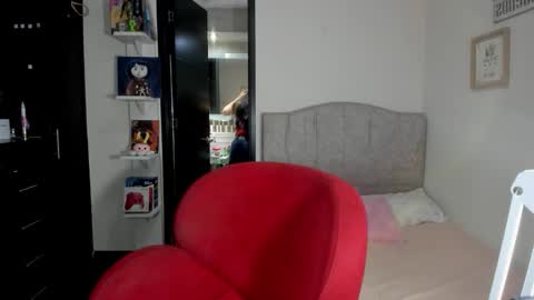 walton_abieca_ online show from 09/20/25, 11:50