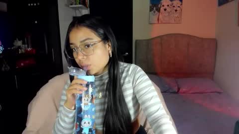 walton_abieca_ online show from 10/17/25, 05:32