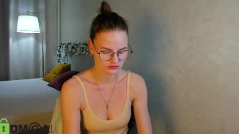 Snapshot of wanda_gomez chatting on 11/25/25, 03:12 Wanda online show from 11/25/25, 03:12