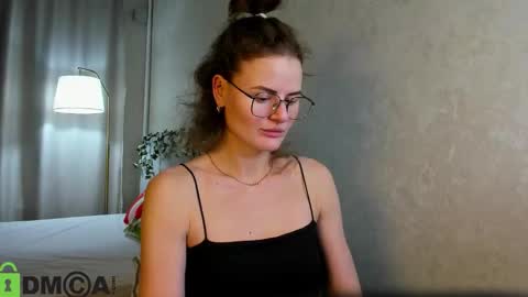 Snapshot of wanda_gomez chatting on 12/16/25, 03:28 Wanda online show from 12/16/25, 03:28