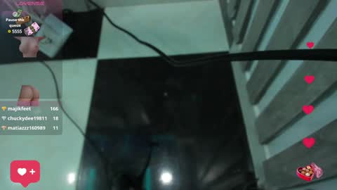 Snapshot of wandaloov chatting on 02/04/25, 01:48  wanda  online show from 02/04/25, 01:48