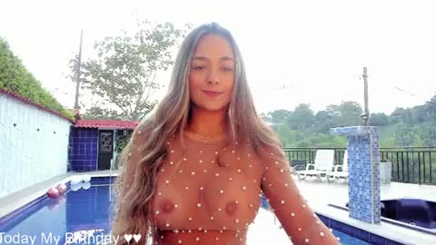 Snapshot of wandathompson_ chatting on 07/02/26, 11:05 Wanda online show from 07/02/26, 11:05