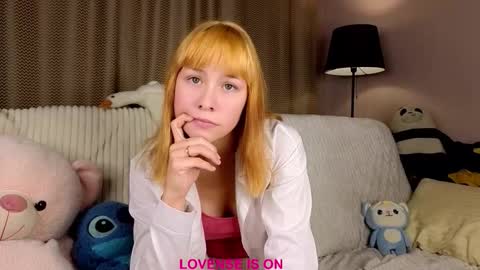 Betti online show from 09/21/25, 11:34