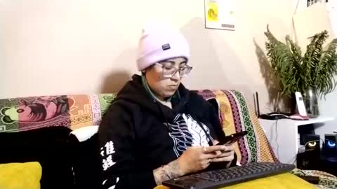 Snapshot of waningrosee chatting on 09/27/25, 10:26 Waningrose  Lu online show from 09/27/25, 10:26