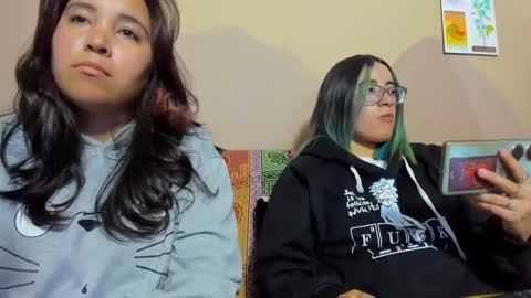 Snapshot of waningrosee chatting on 09/28/25, 10:37 Waningrose  Lu online show from 09/28/25, 10:37