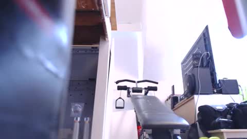 edging noah loves to wank online show from 05/18/26, 03:18
