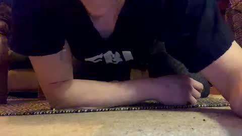 Snapshot of wanktime17sissy chatting on 12/24/24, 11:33 wanktime17sissy online show from 12/24/24, 11:33